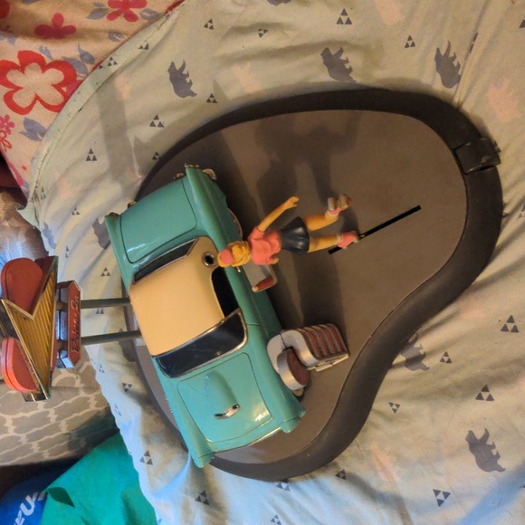 1992 Franklin Mint Dine-In Menu Moveable Vintage Car Girl Food Roller Skates - Picture 8 of 16